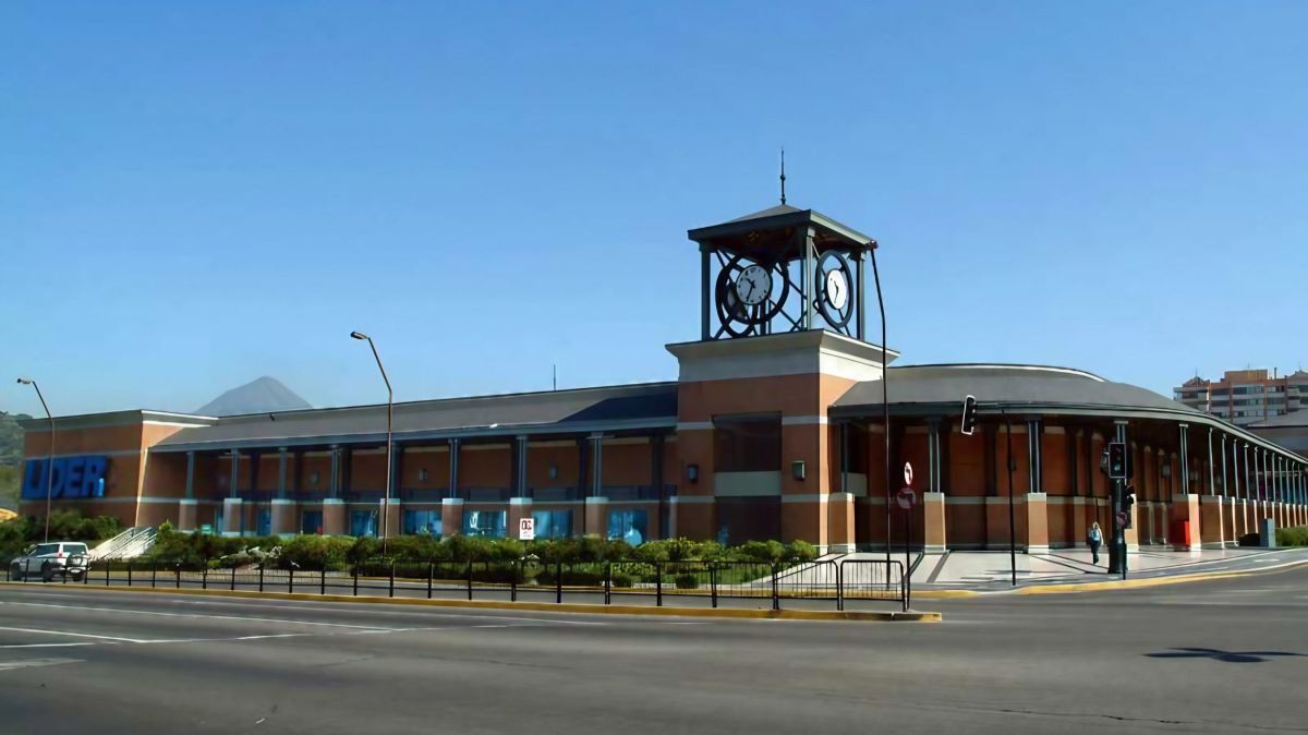 Supermercado_Lider_LoBarnechea-1